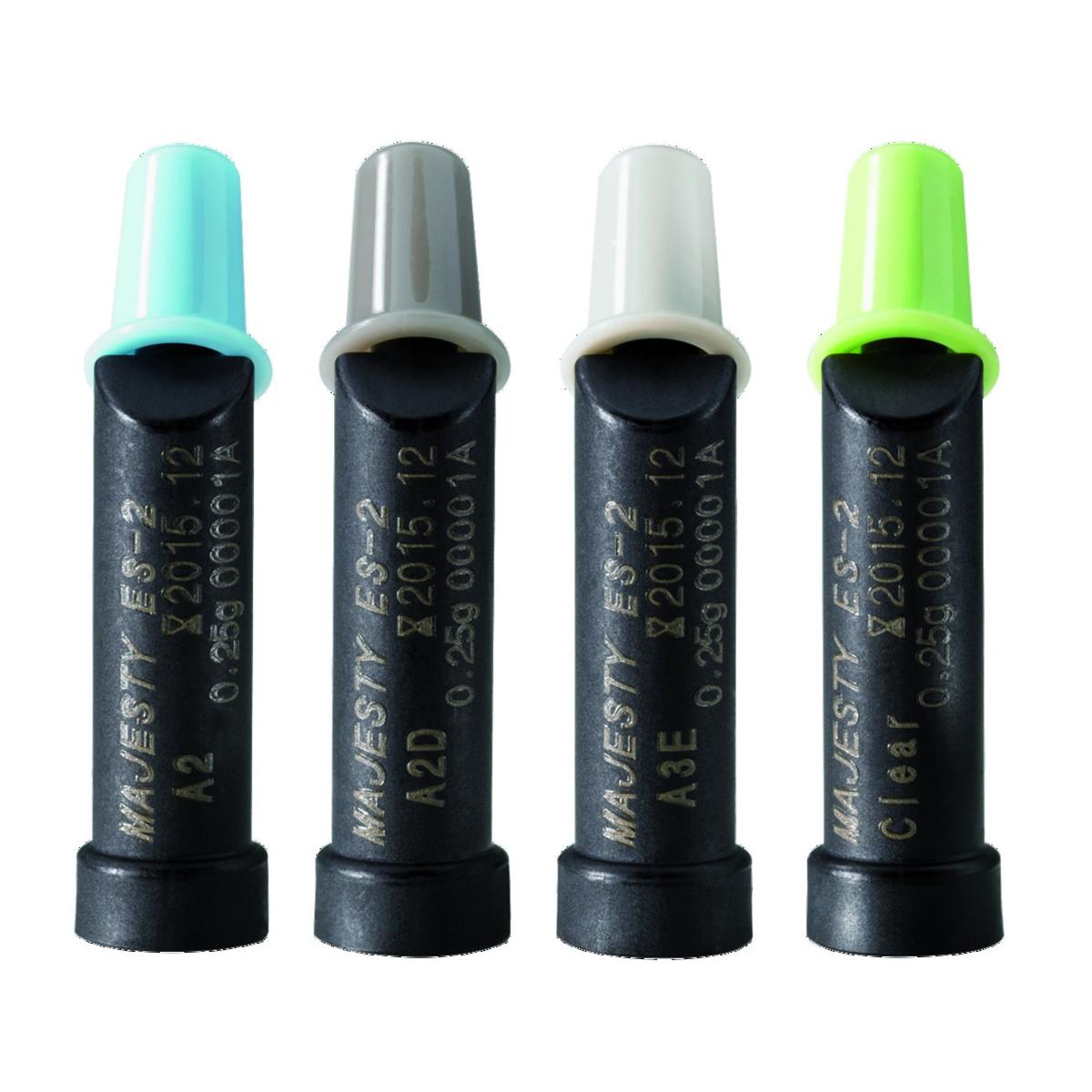 Clearfil Majesty ES II KURARAY - C4 - Unidoses de 0,25g - Bote de 20